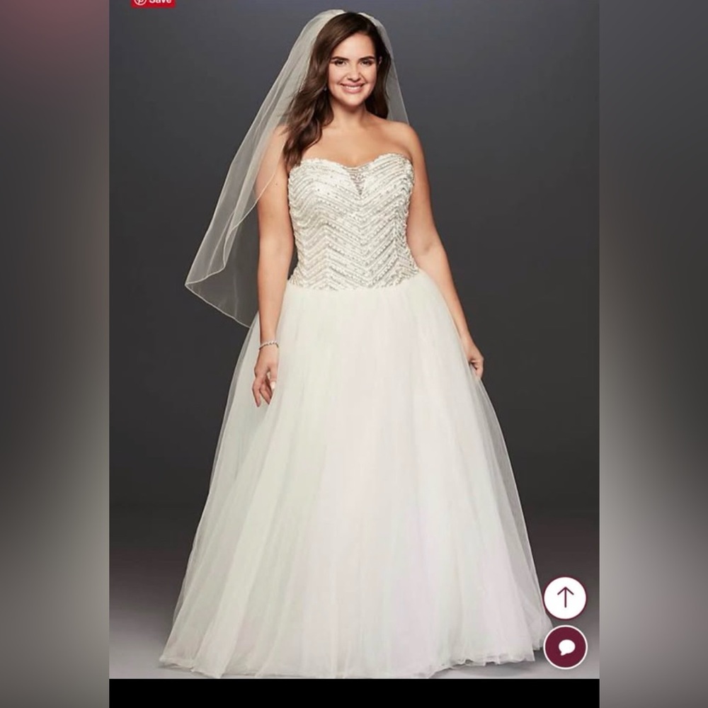 David’s Bridal Strapless Beaded Ball Gown Wedding Dress with Tulle Skirt Size 26